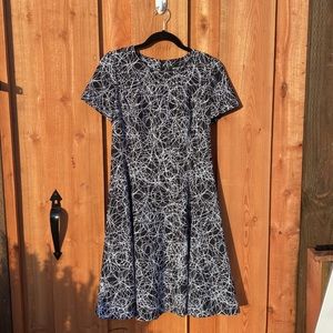 DKNY Short Sleeve Black with White Pattern Dress Size 8